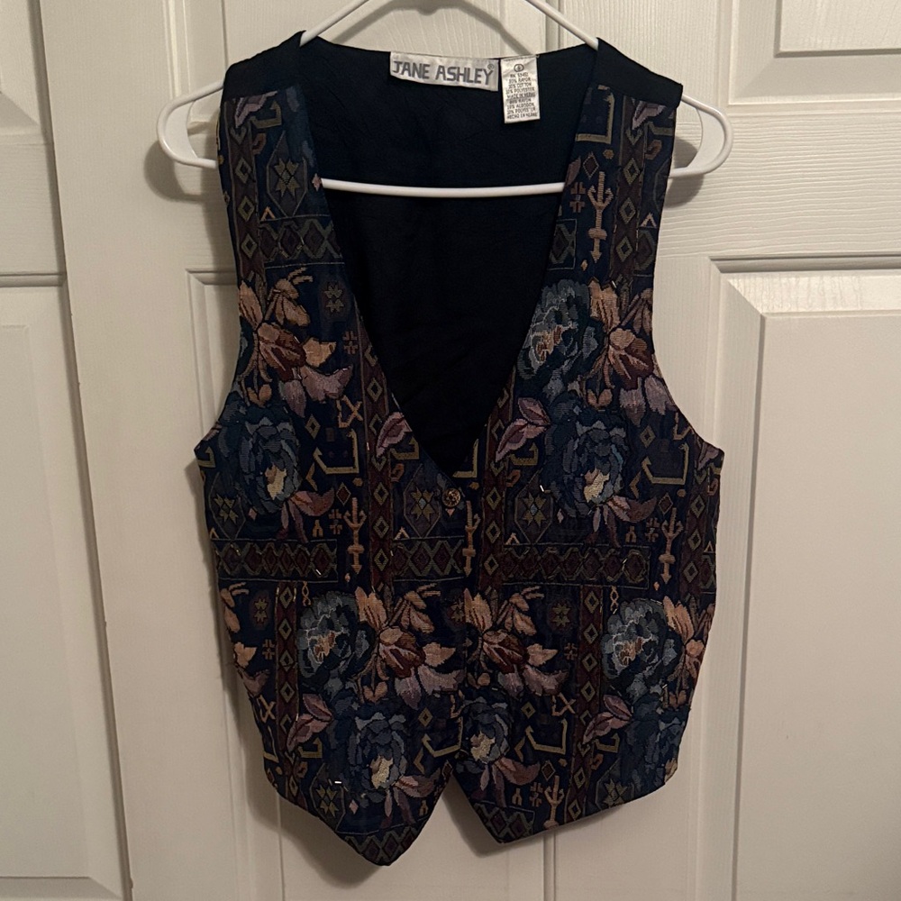 Jane Ashley Dark Floral Patterned Vest